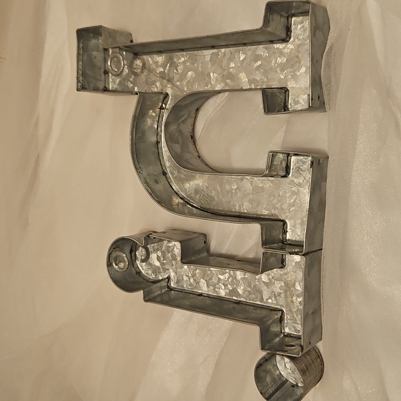 Hanging Sign - Picture 2 of 3